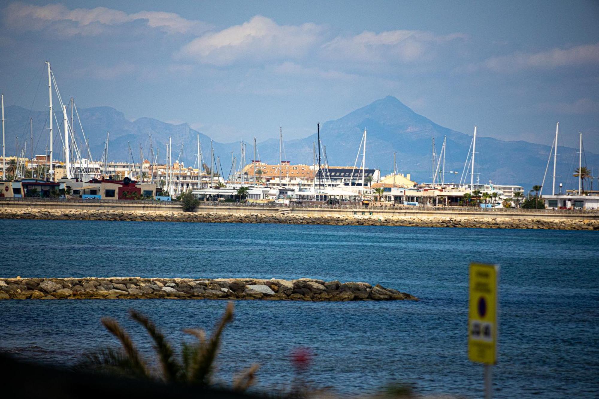 Vistas Y Terraza Panoramica Frente Al Mar En Denia, Las Rotas מראה חיצוני תמונה